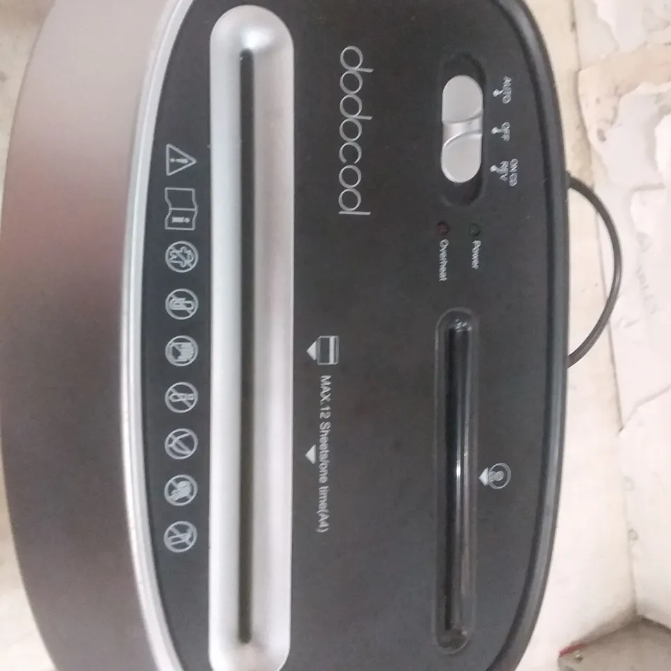 DODOCOOL SHREDDER IN BLACK