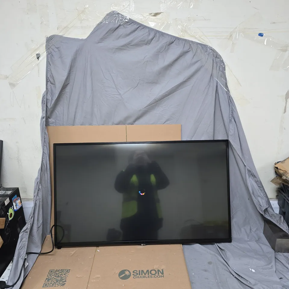 LG 43SM5KD-B 43-INCH SIGNAGE DISPLAY