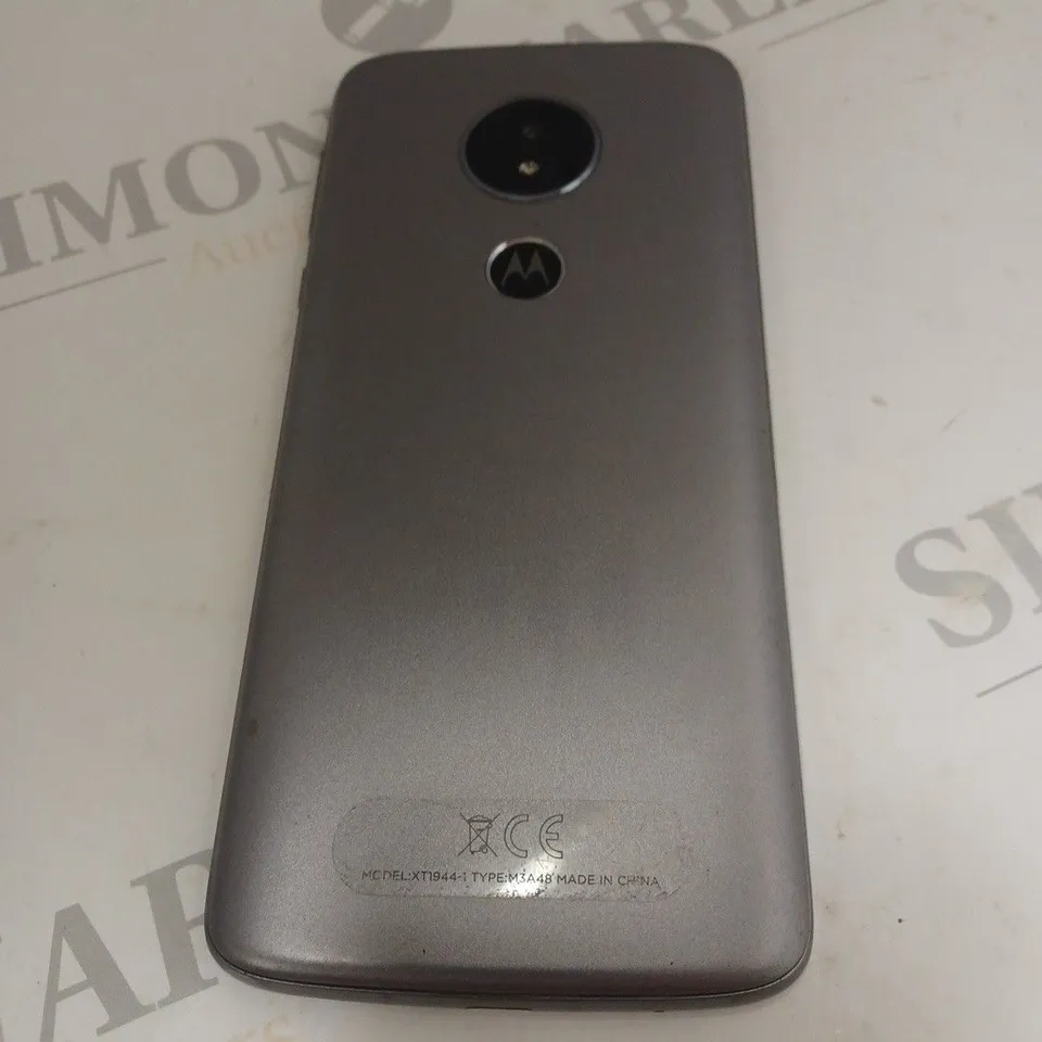 MOTOROLA M3A48 MOBILE PHONE