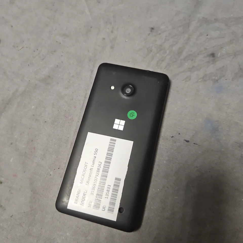 MICROSOFT LUMIA 550 SMARTPHONE – BLACK (WINDOWS PHONE)