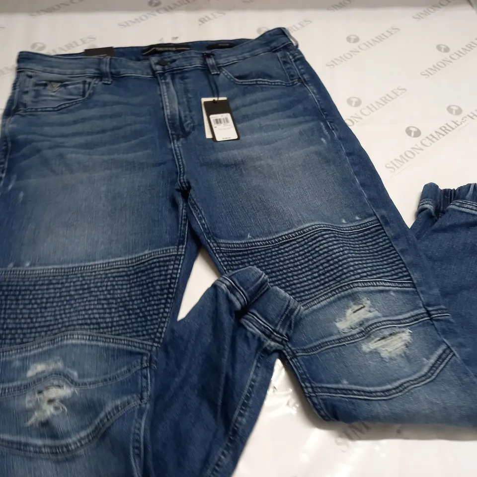GUESS UTILITY FIT MOTO JEANS - 36