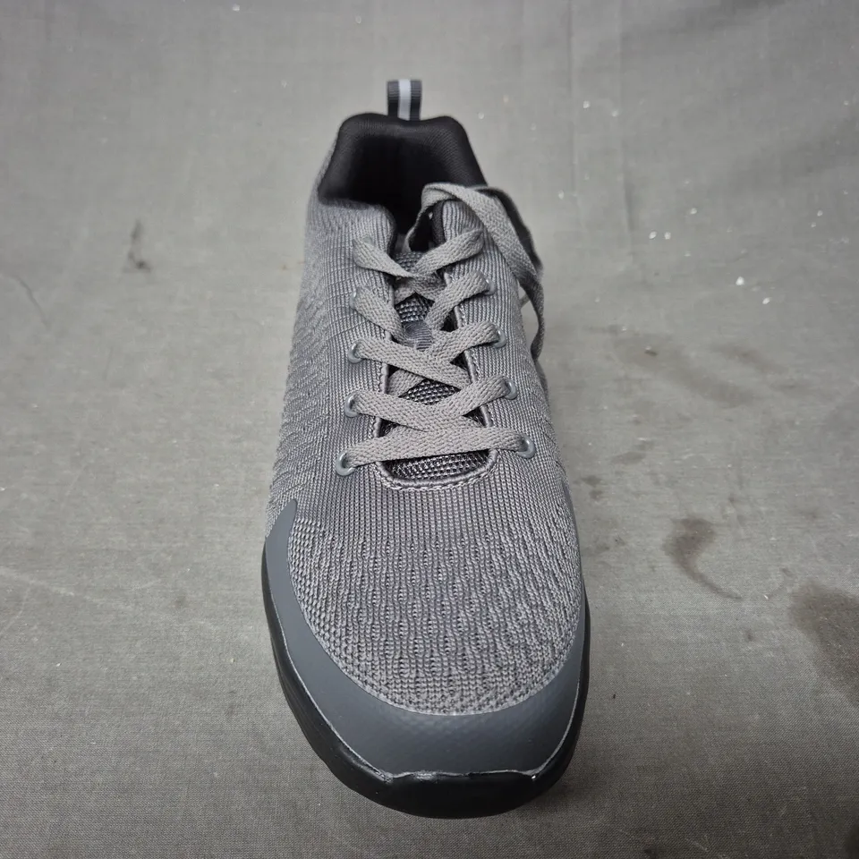 BOXED PAIR OF LUPWEE SAFETY SHOES IN GREY EU SIZE 42