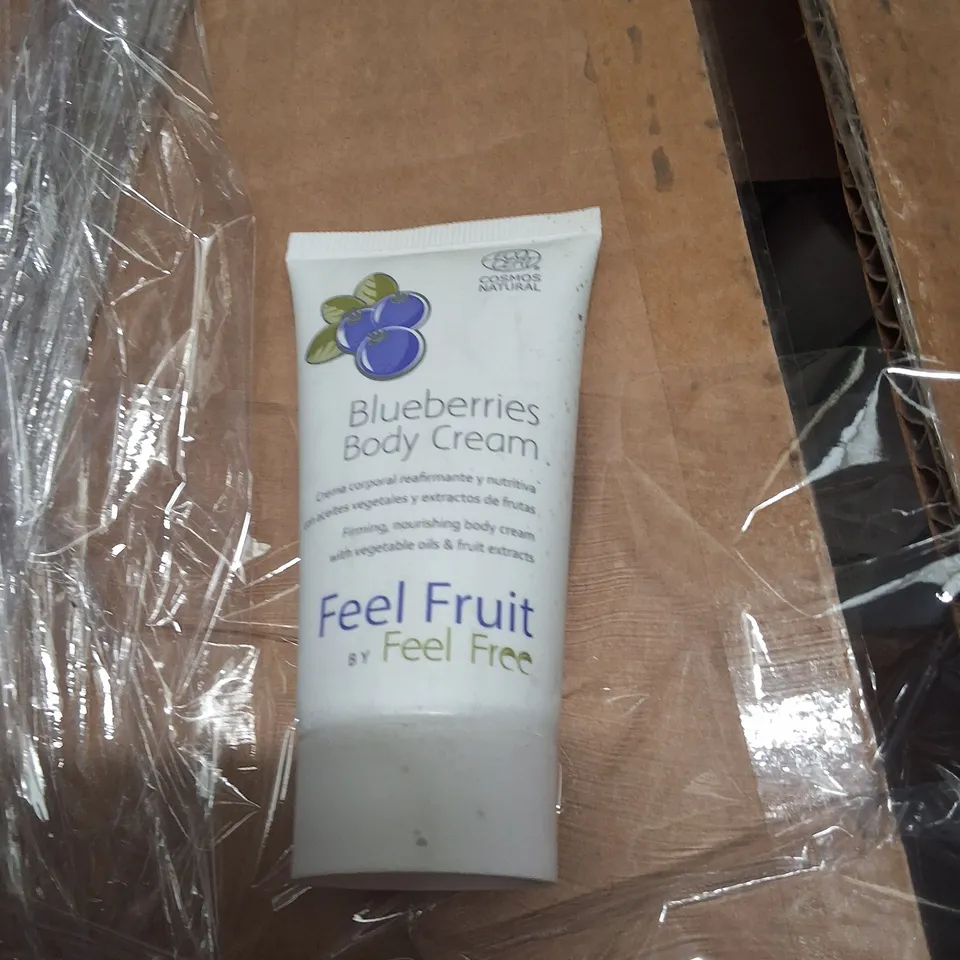 PALLET CONTAINING BLUE BERRY BODY CREAM,EYE MASK APPROXIMATELY 3000