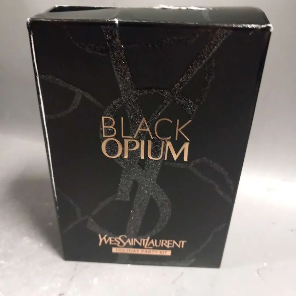 BOXED YVES SAINT LAURENT BLACK OPIUM HOLIDAY PARTY KIT