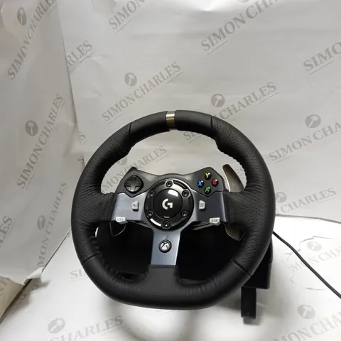 LOGITECH G920 DRIVING FORCE RACING WHEEL (XBOX/PC)