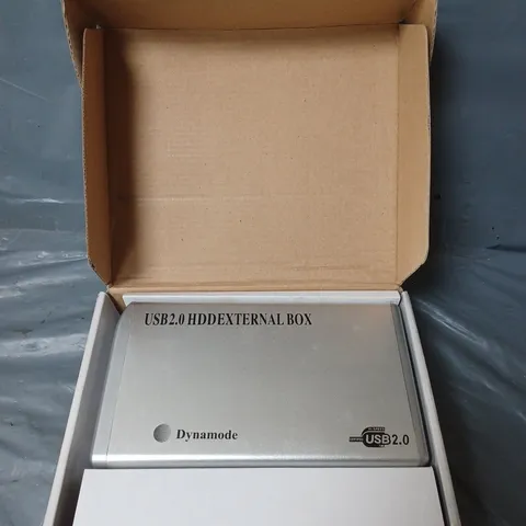 APPROXIMATELY 15 DYNAMODE 3.5" HDD CADDY