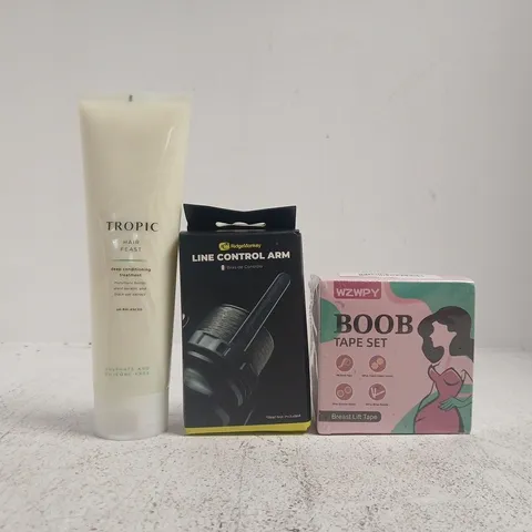 APPROXIMATELY 15 ASSORTED COSMETIC ITEMS INCLUDING VARIOUS MAKES AND BRANDS - COLLECTION ONLY