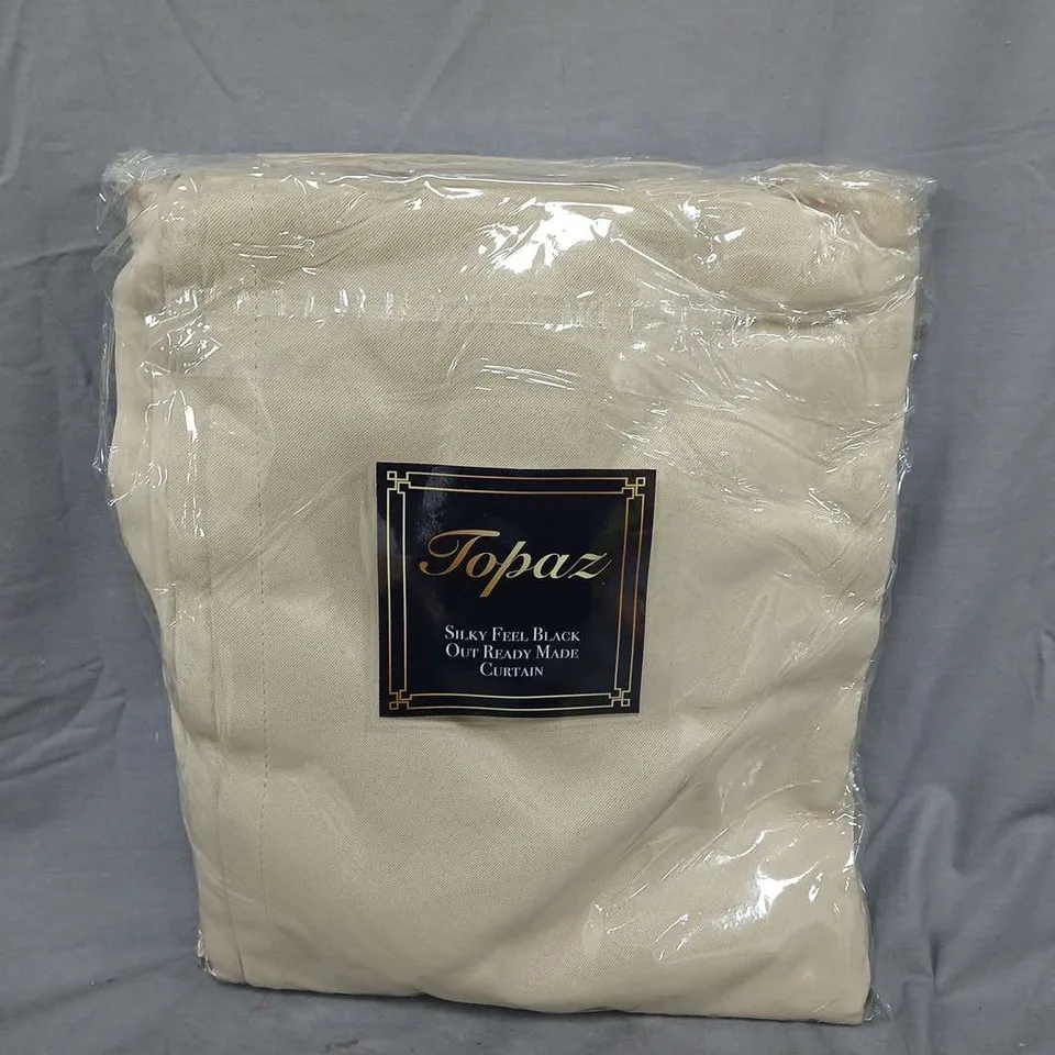 TOPAZ SILKY FEEL BLACK OUT READY MADE CURTAIN – EYELET HEADER, CREAM