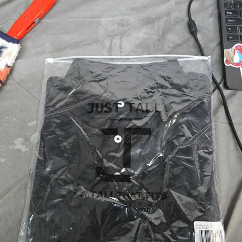 BOX OF APPROXIMATELY 25 CLOTHING ITEMS INCLUDING: JUSTTALL BLACK SHIRT, BROWN MCD TSHIRT AND 3/4Y SALTROCK KIDS FLEECE