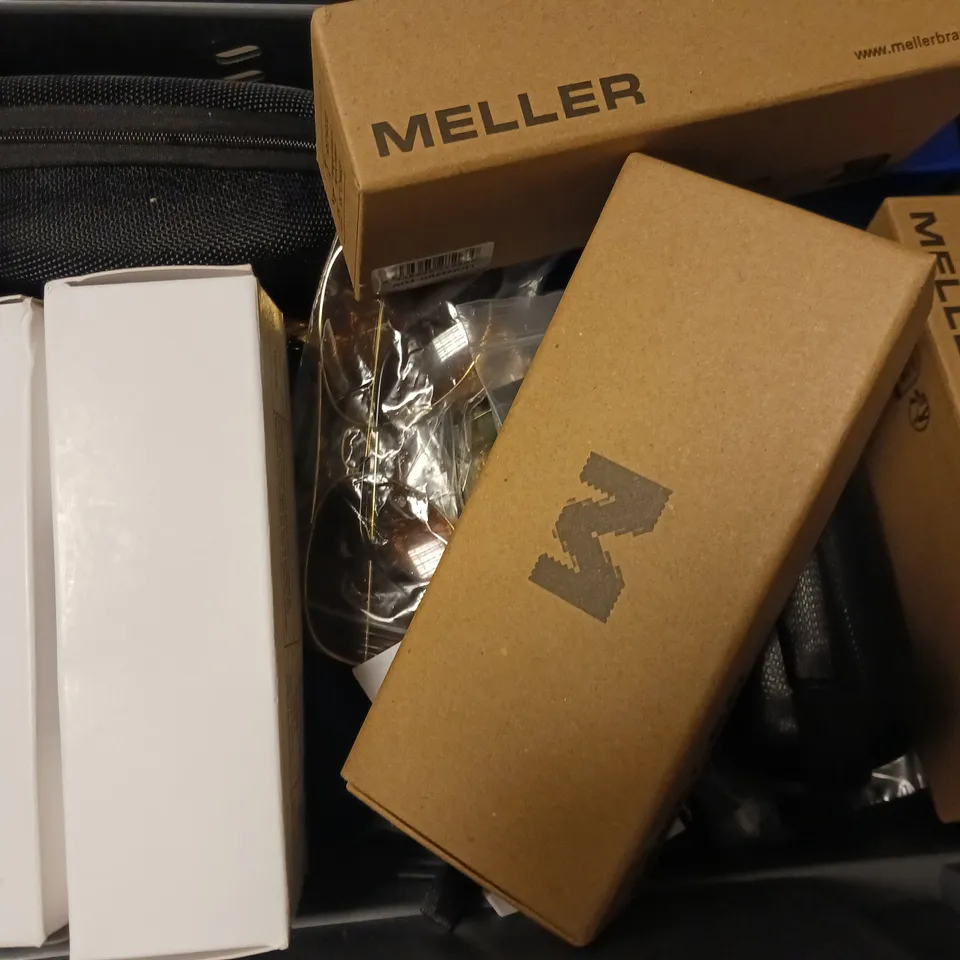 BOX OF APPROXIMATELY 20 ASSORTED GLASSES ITEMS INCLUDE - ATOM LONDON GLASSES , ZEISS LENS WIPES , ORIGINAL BROOK BLACK GLASSES ETC