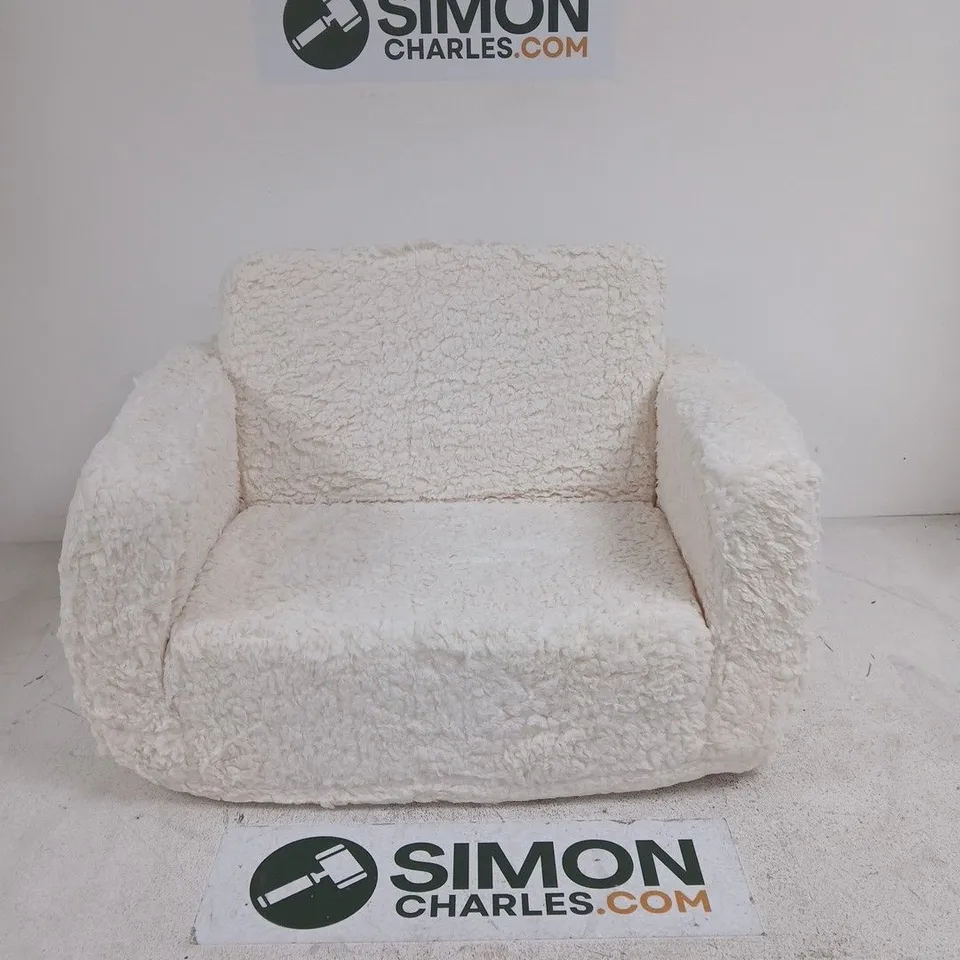 KIDS SOFA BED 2-IN-1 FLIP OUT CUDDLY SHERPA COUCH CONVERTIBLE CHAIR