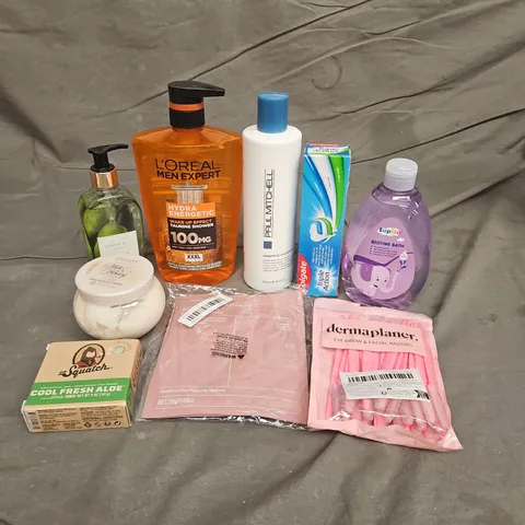 APPROXIMATEY 20 HEALTH AND BEAUTY PRODUCTS TO INCLUDE - PAUL MITCHELL AWAPUHI SHAMPOO - ORIFLAME MILK & HONEY HAND & BODY CREAM - DR SQUATCH SOAP BAR - ETC
