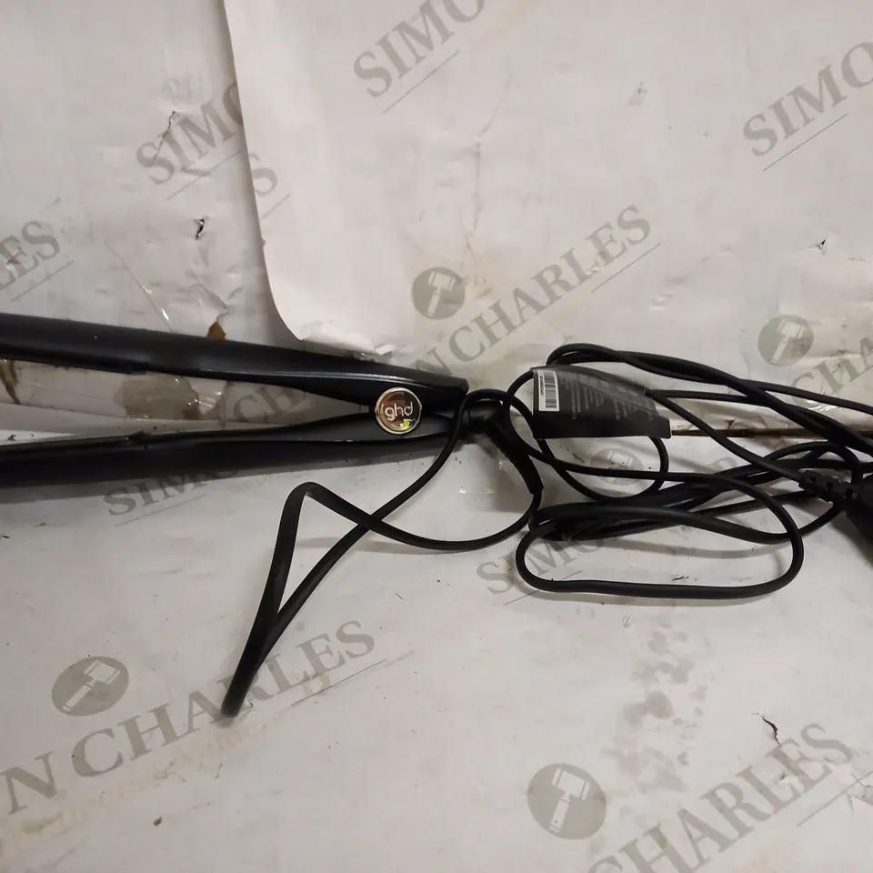 GHD MAX STYLER PROFESSIONAL HAIR STRAIGHTENERS - BLACK