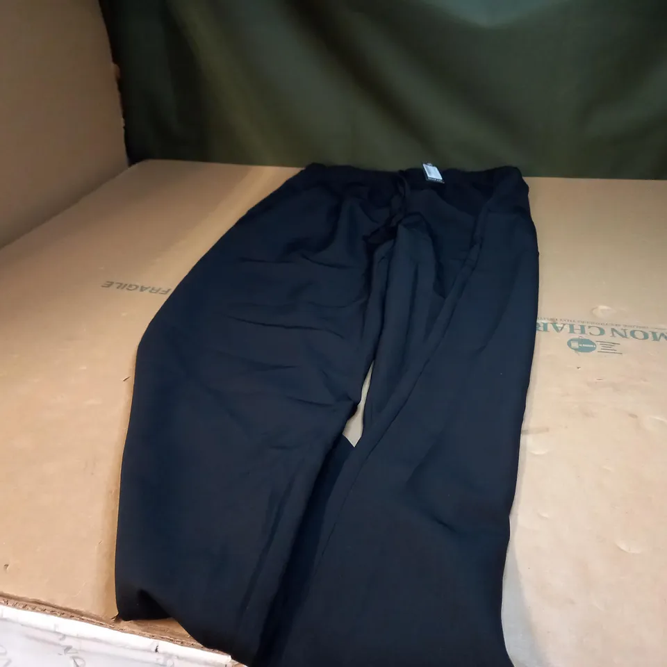 DEEP WAIST STRAIGHT LEG JOGGERS - LARGE