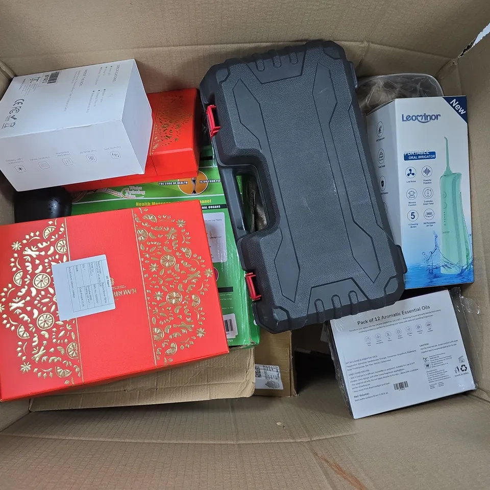 APPROXIMATELY 15 ASSORTED ITEMS TO INCLUDE AROMATIC ESSENTIAL OILS, ORAL IRRIGATOR, BEAUTECH DEVICE, ETC