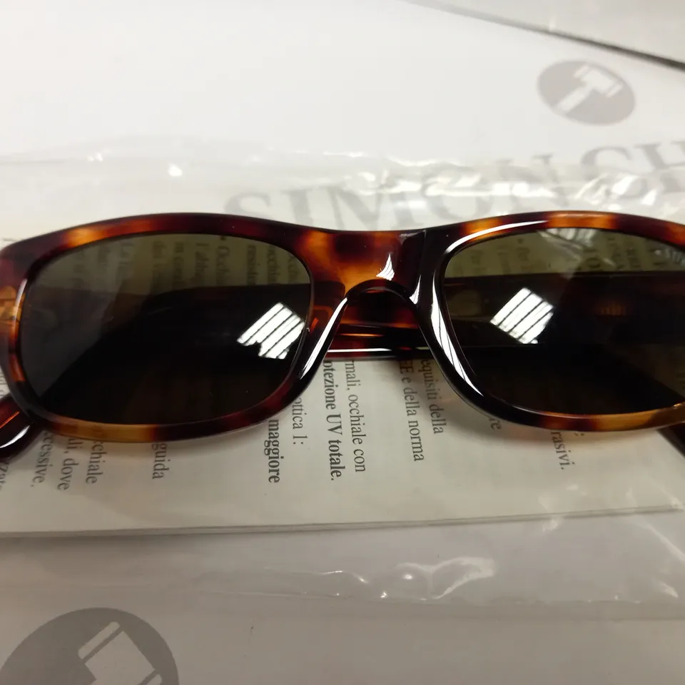 APPROXIMATELY 10 DIERRE STING SUNGLASSES - BOXED