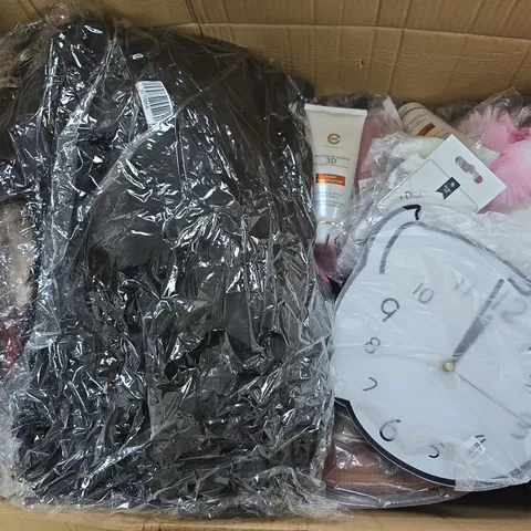 APPROXIMATELY 10 ASSORTED ITEMS TO INCLUDE CLOTHING, DUCK CLOCK, ELIZABETH GRANT BODY SERUM, ETC - COLLECTION ONLY
