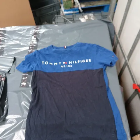 TOMMY HILFIGER KIDS' T-SHIRT β BLUE, (152 CM)