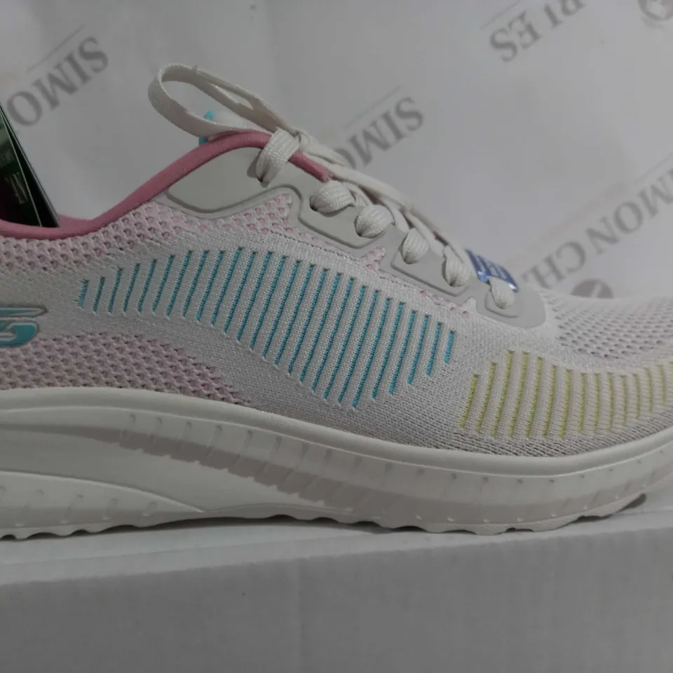 BOXED PAIR OF SKECHERS TRAINERS IN WHITE/PINK/BLUE/YELLOW UK SIZE 6.5