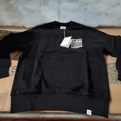 BOX CONTAINING APPROXIMATELY 4 BRASS MONKEY LADIES COLD DIPPER SWEATSHIRT β BLACK, UK L