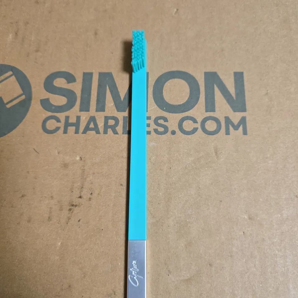 BOX OF APPROXIMATELY 75 APRIORI TOOTHBRUSHES 