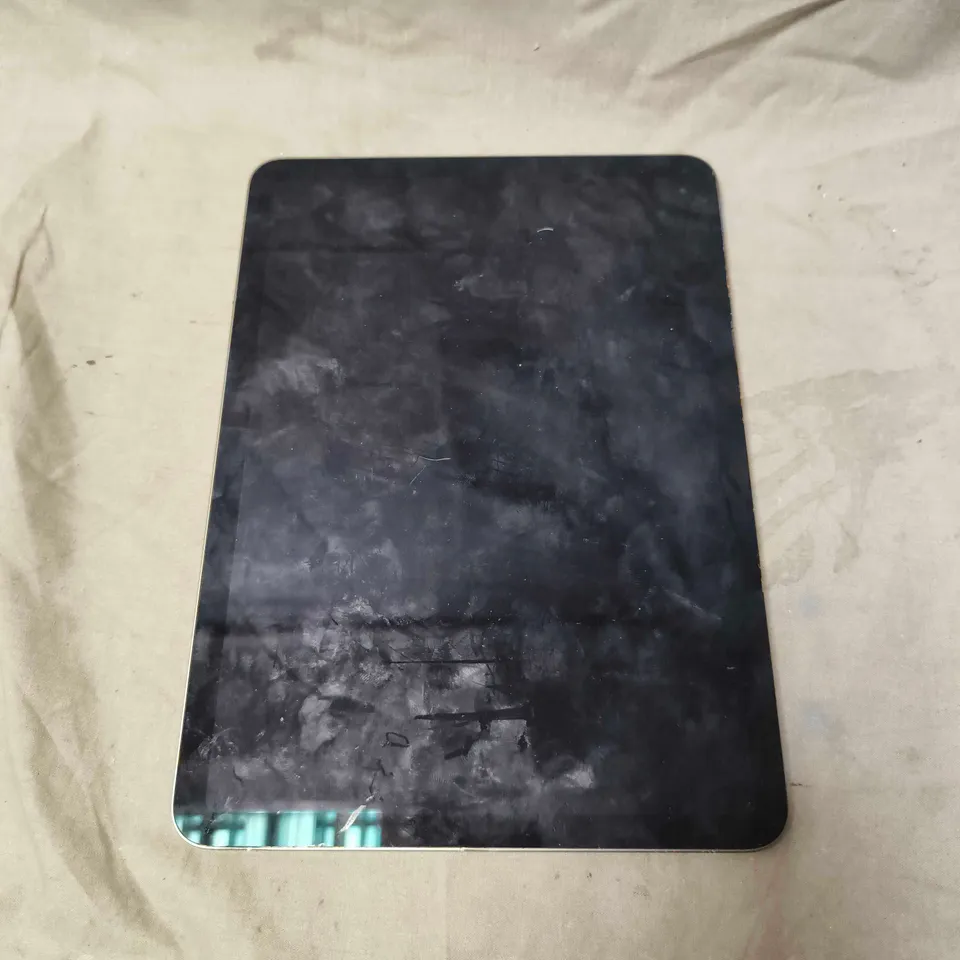 APPLE IPAD TABLET - A2316