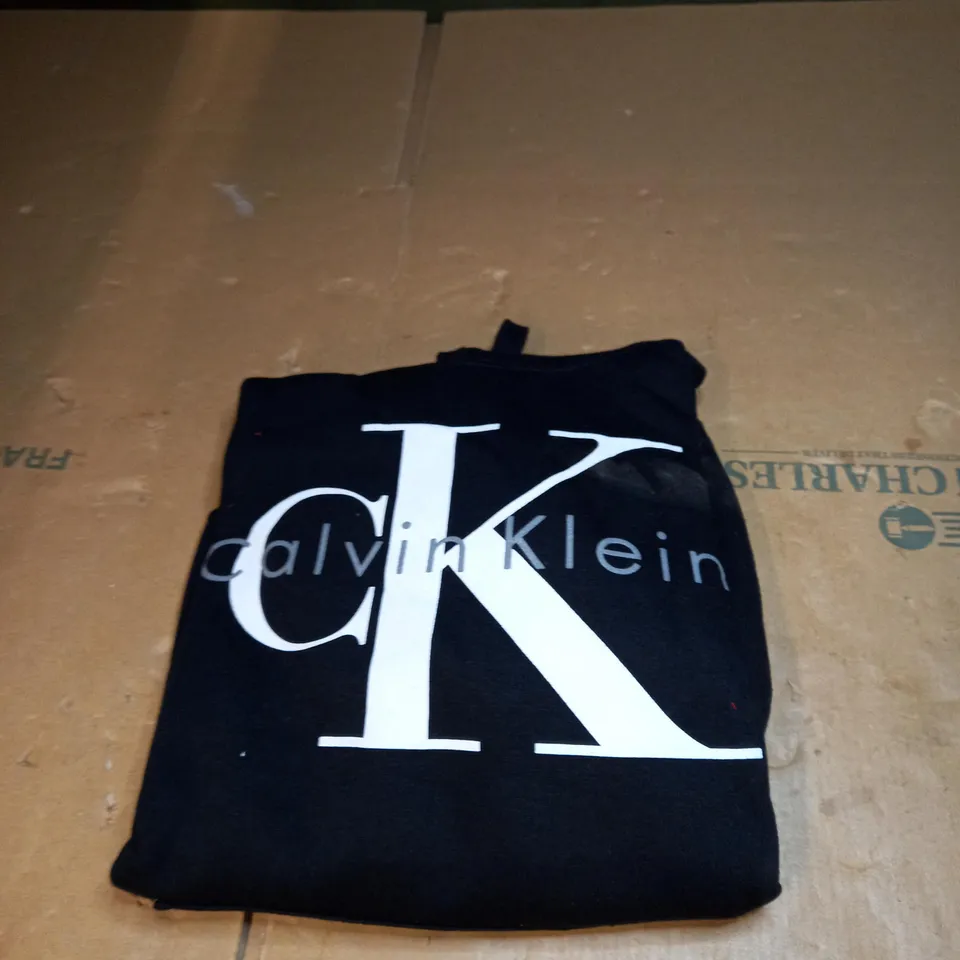 CALVIN KLEIN HOODIE SIZE UNSPECIFIED