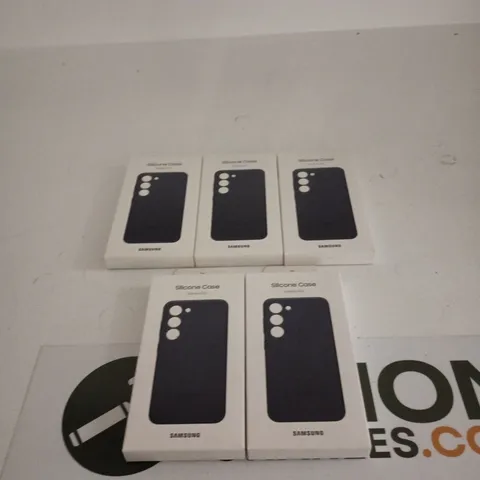BOX OF APPROXIMATELY 40 SILICONE CASES FOR SAMSUNG GALAXY S23