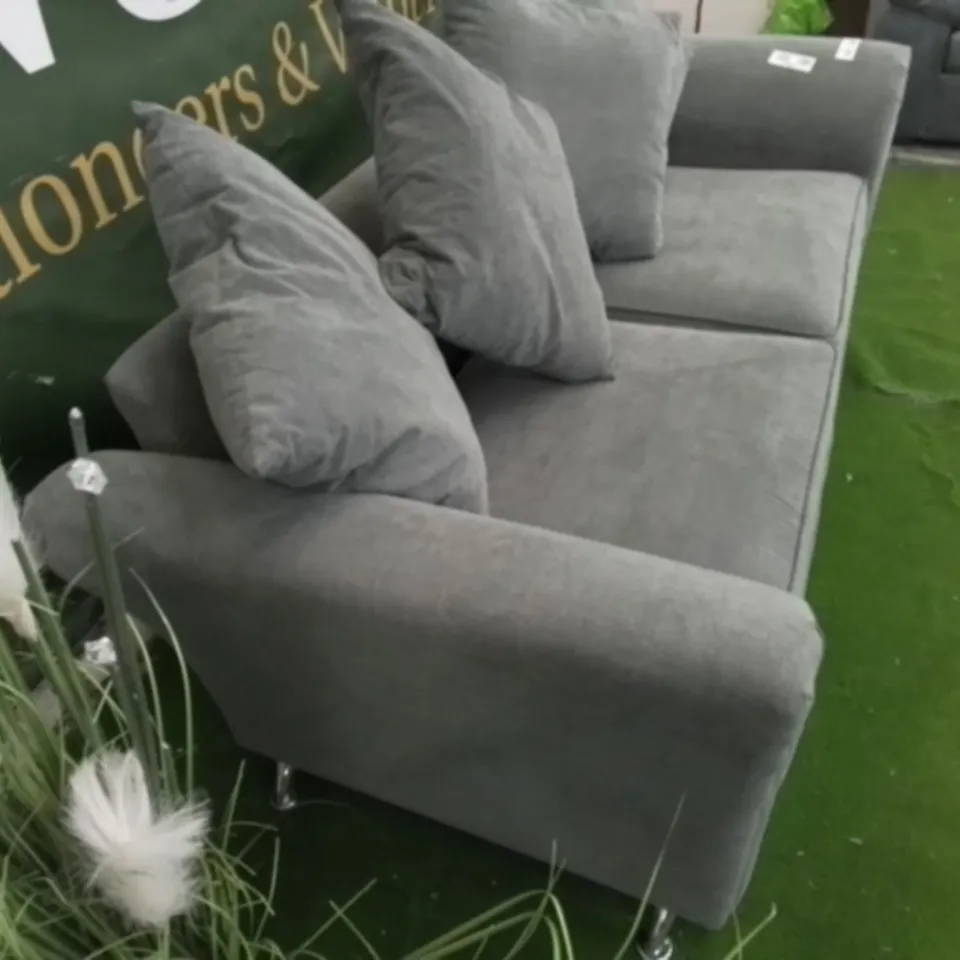 DESIGNER GREY FABRIC THREE SEATER SOFA WITH SCATTER BACK CUSHIONS 