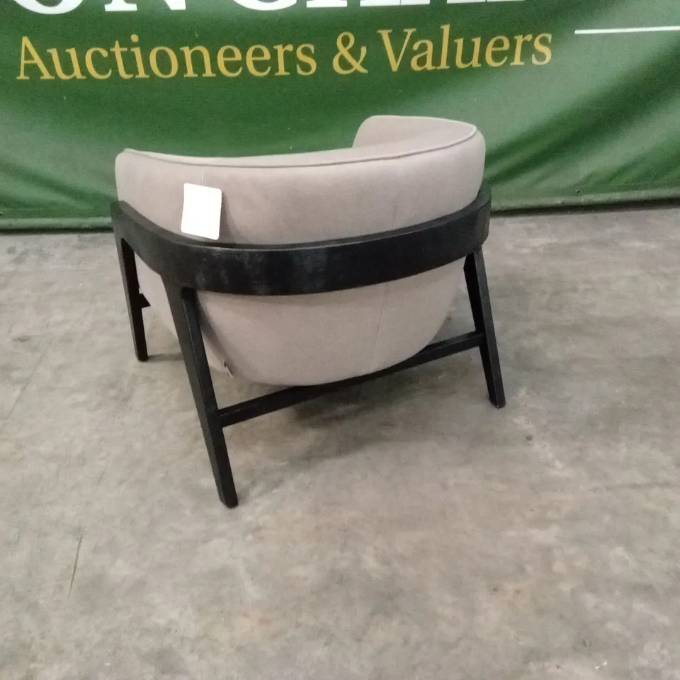 DANETTI PALMER MOCHA PLUSH FABRIC OCCASIONAL CHAIR RRP £569