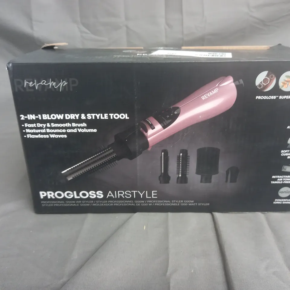 BOXED REVAMP 2 IN 1 BLOW DRY & STYLE TOOL