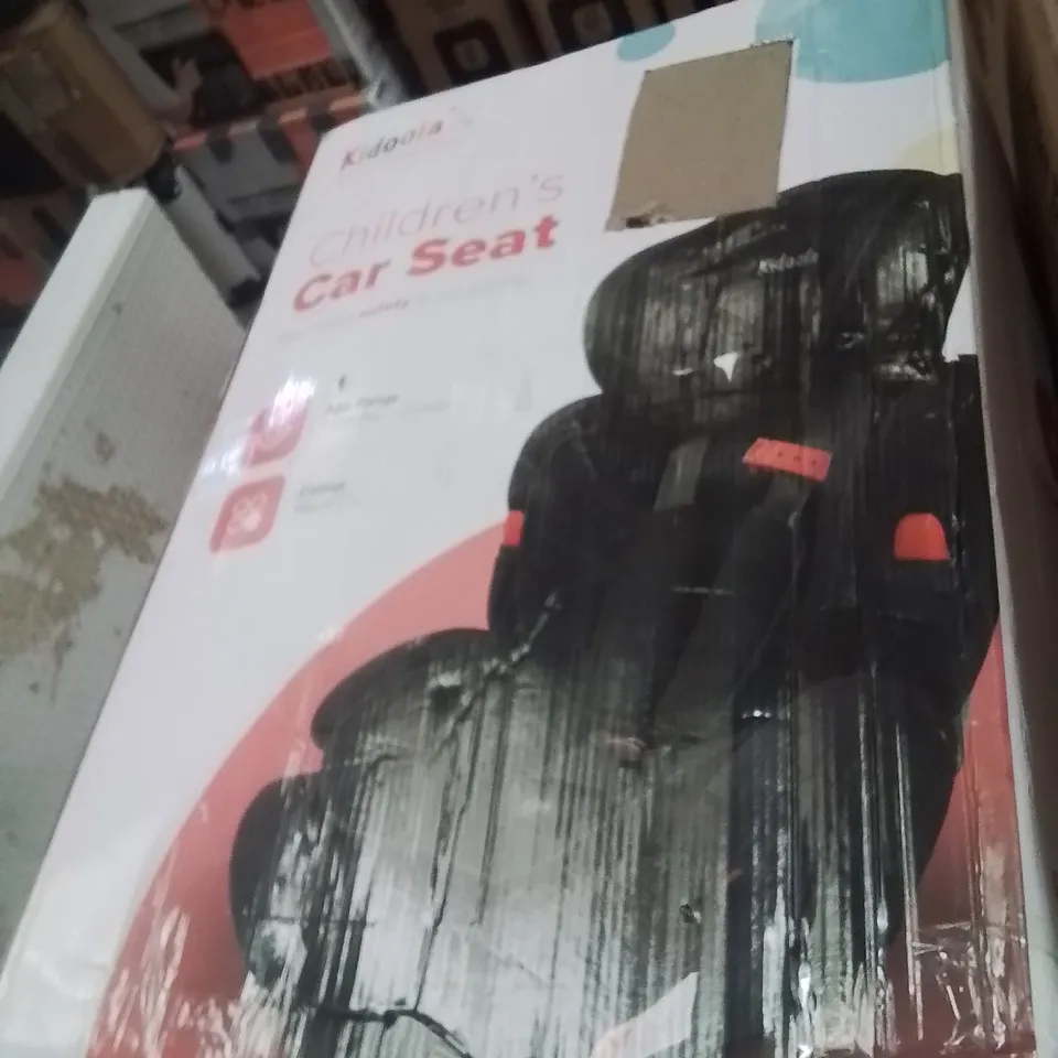 BOXED KIDOOLA CHILDREN'S CAR SEAT 