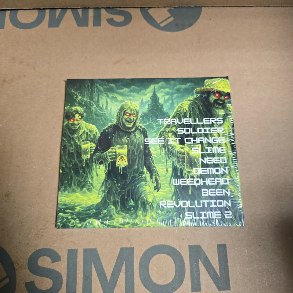 APPROXIMATELY 80 SUPERHEADS - SLIME CDS
