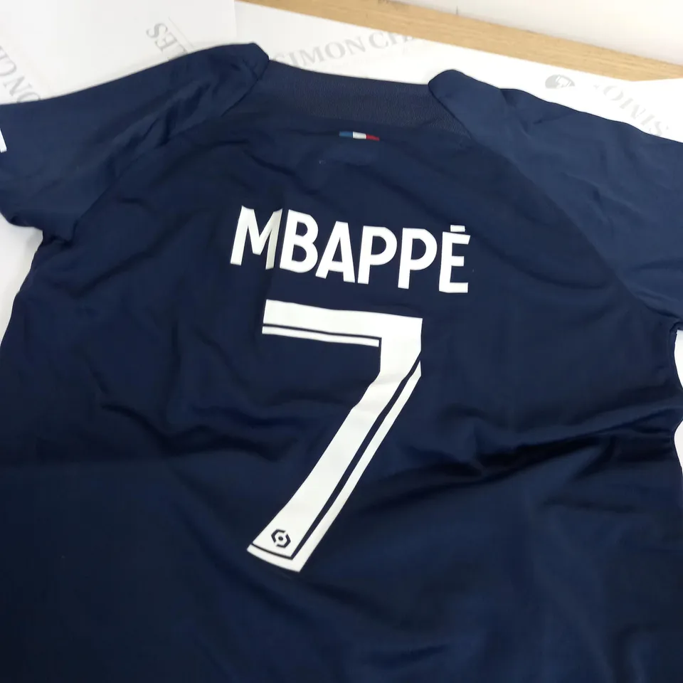 PSG 23/24 MBAPPE PRINTED HOME KIT SIZE 26