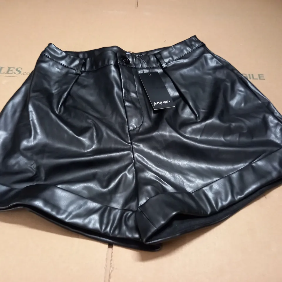 NASTY GAL PU LIGHTNING BOLT BUM ROLL HEM SHORTS - 10
