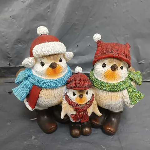 SET 3 ROBIN FAMILY CHRISTMAS DECORATION