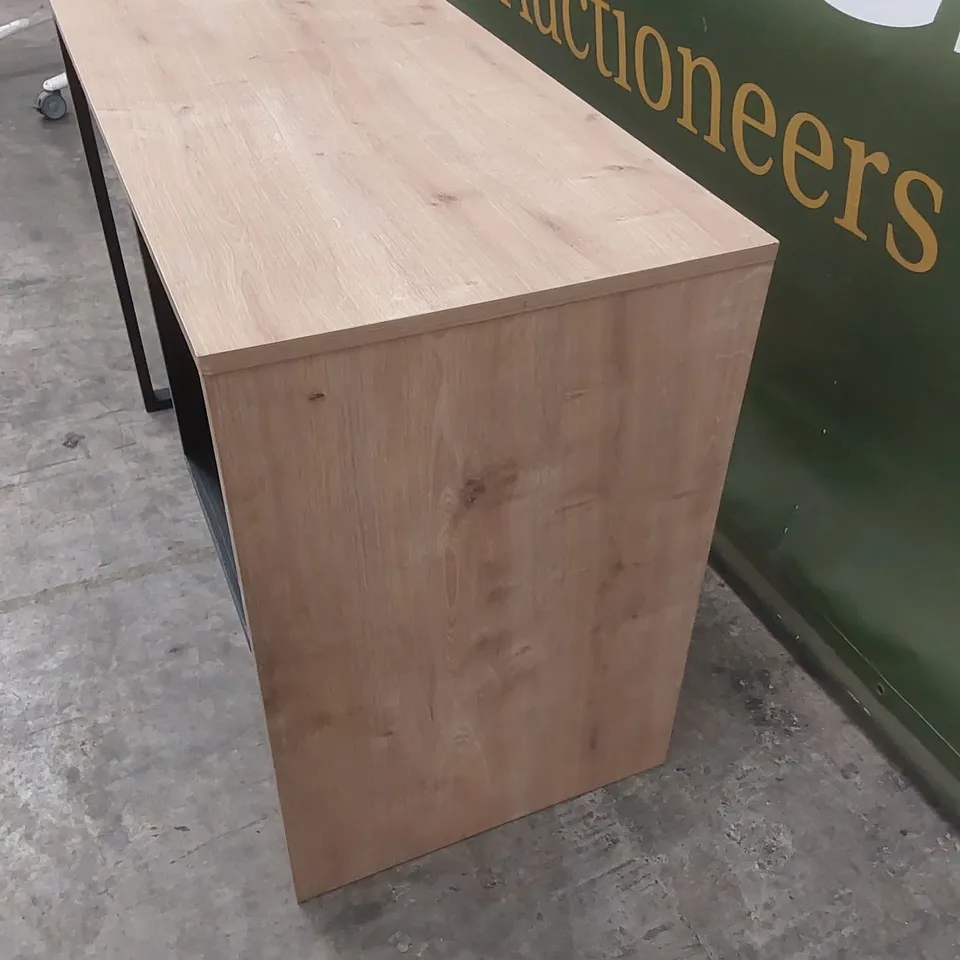 DESIGNER MINIMALIST WRITING DESK