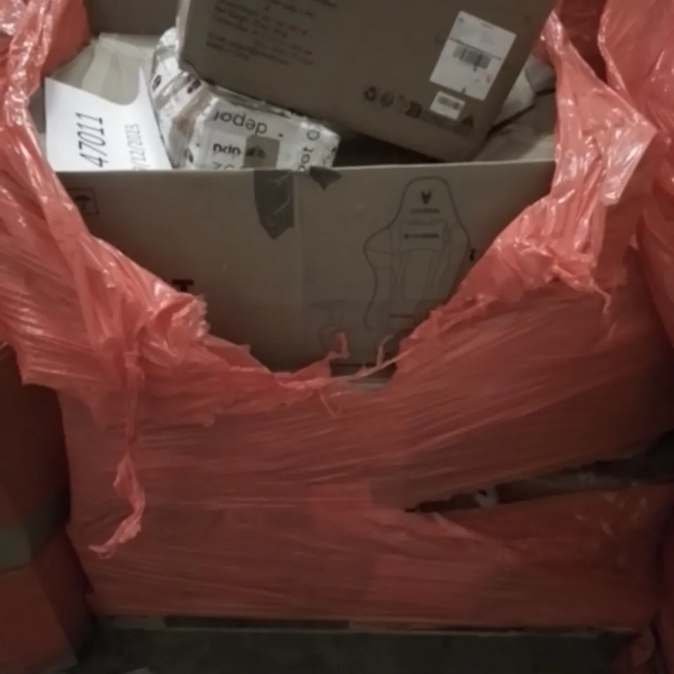 PALLET OF APPROXIMATELY ASSORTED HOUSEHOLD ITEMS TO INCLUDE GAMING CHAIRS,  DUMBELLS AND CLOCKS 