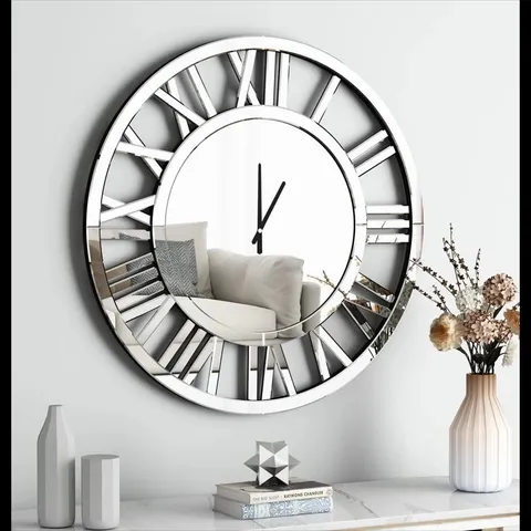 BOXED ACRYLIC SILENT SILVER ACCENT WALL CLOCK
