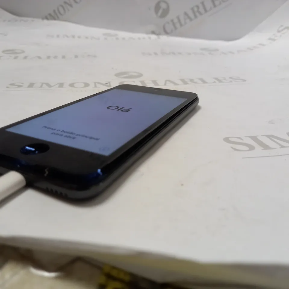 APPLE IPOD MODEL A1574