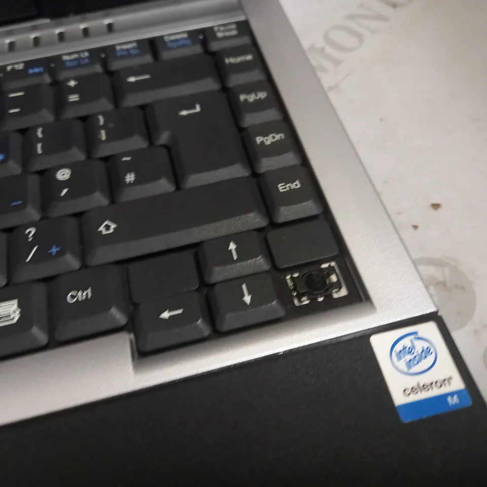 ERGO G200B LAPTOP