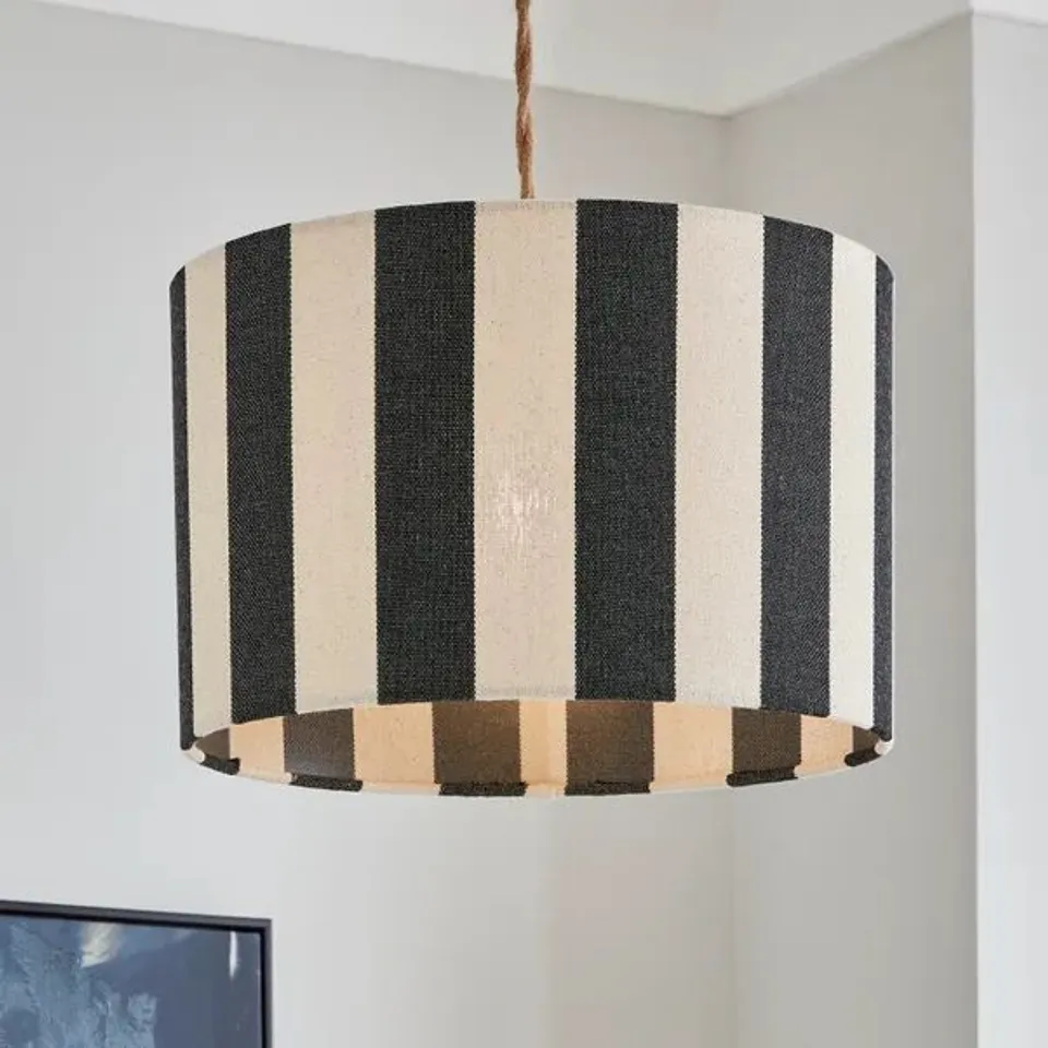 BOXED BEATRICE STRIPE DRUM LAMP SHADE - BLACK
