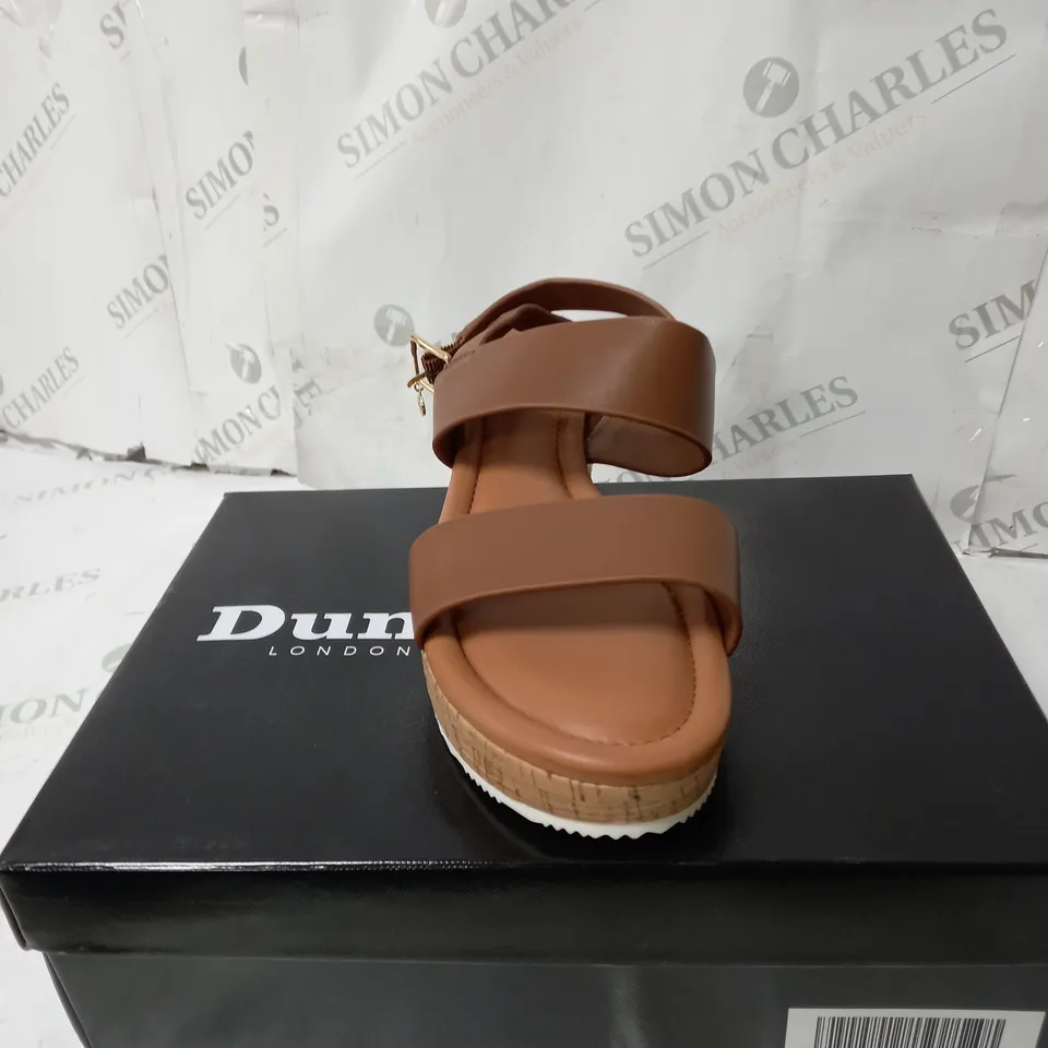 BOXED DUNE WOMANS TAN LEATHER SANDLES SIZE 7