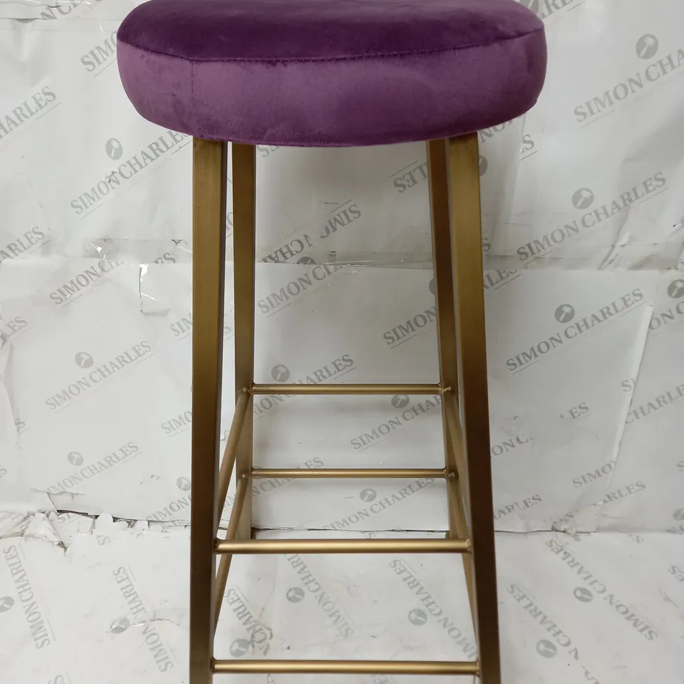 BUNDLEBERRY BY AMANDA HOLDEN VELVET TOP BARSTOOL PURPLE