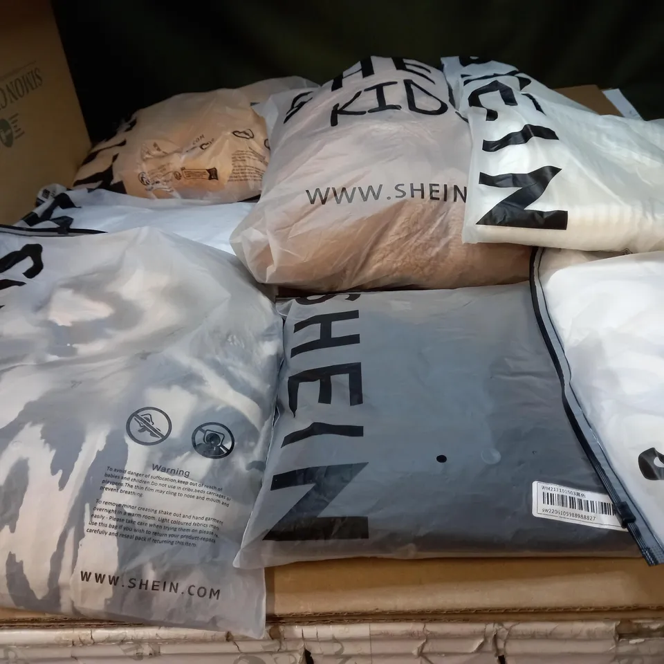 LOT OF APPROX 10 ASSORTED BAGGED SHEIN PRODUCTS