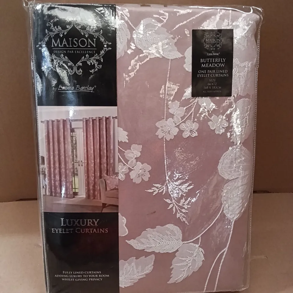 BAGGED MAISON LUXURY EYELET CURTAINS 