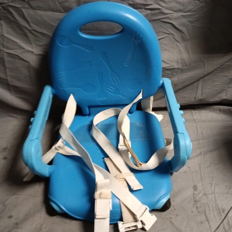 BLUE CHILD BOOSTER SEAT WITH HARNESS