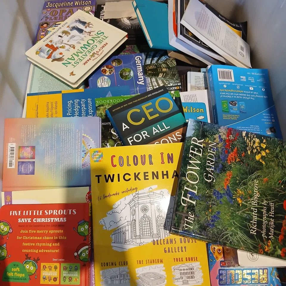 LARGE QUANTITY OF ASSORTED FICTION AND NON FICTION BOOKS