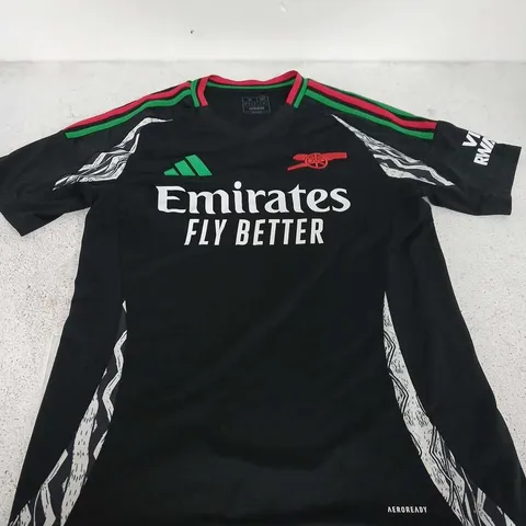 ARSENAL FC ADIDAS FOOTBALL JERSEY – EMIRATES FLY BETTER, SIZE M (UK)