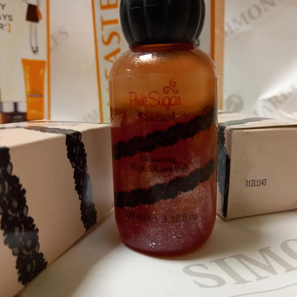 LOT OF APPROX 6 ASSORTED HEALTH AND BEAUTY PRODUCTS TO INCLUDE: AQUOLINA PINK SENSUAL SHIMMERING BATH & SHOWER GEL 100ML, LANCASTER DISCOVER KIT